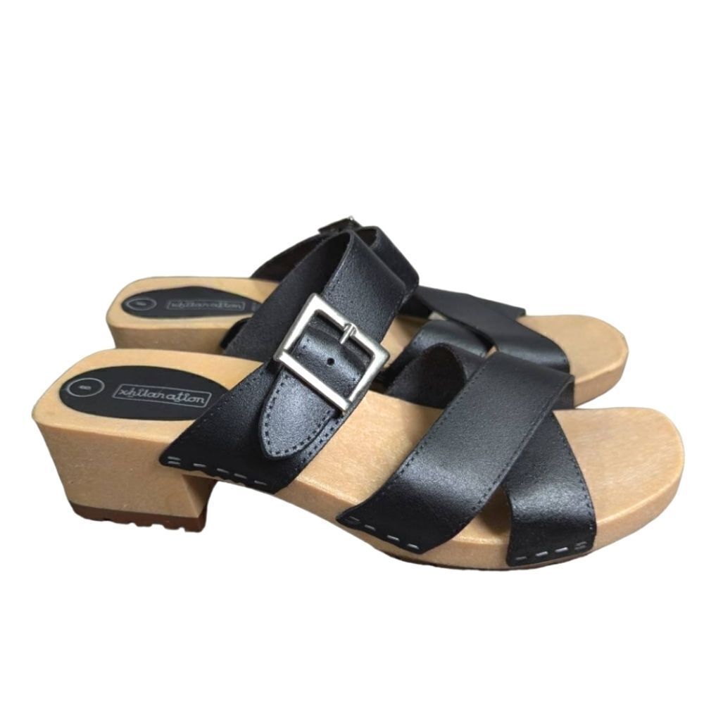 Xhilaration Y2K black leather faux wood chunky platform buckle sandal womens 8